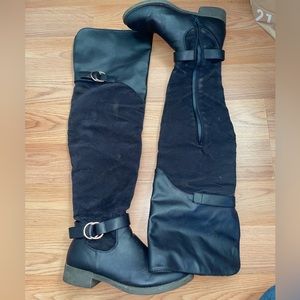 Navy Blue Leather and Suede Boot